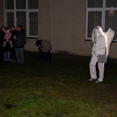 image-696